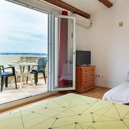 Sea View Mateo Preko