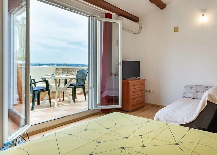 Sea View Mateo Preko